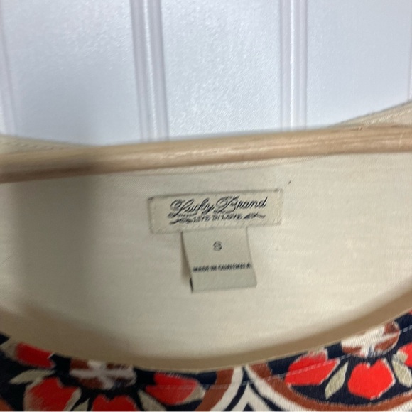 Lucky Brand Top Small Cream Red Blue Floral Embellishing Boho Peasant Spring Tee - Picture 3 of 8